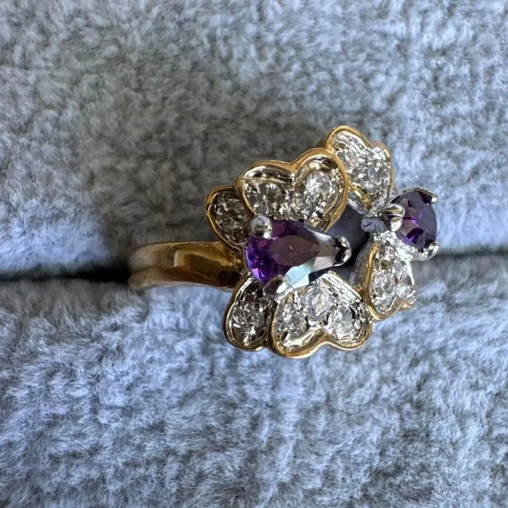 Source Unknown gold tone
